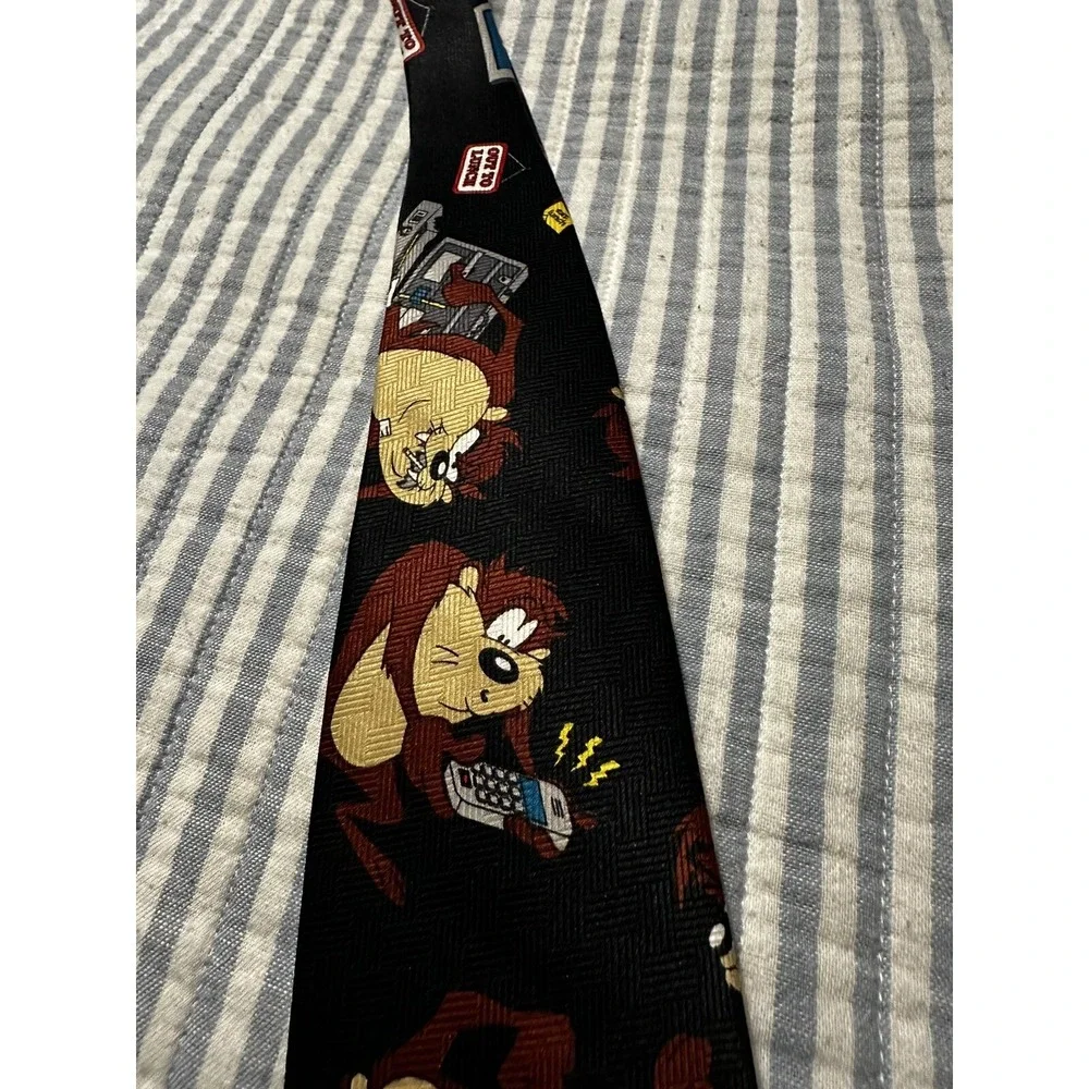 Looney Tunes Tasmanian Devil Tie‎